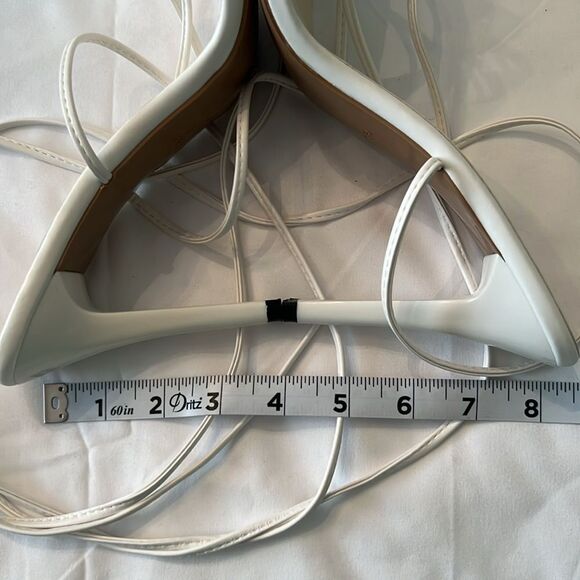 NWT White Strappy Sandals no size on sandals see size chart and measurements - Picture 8 of 10